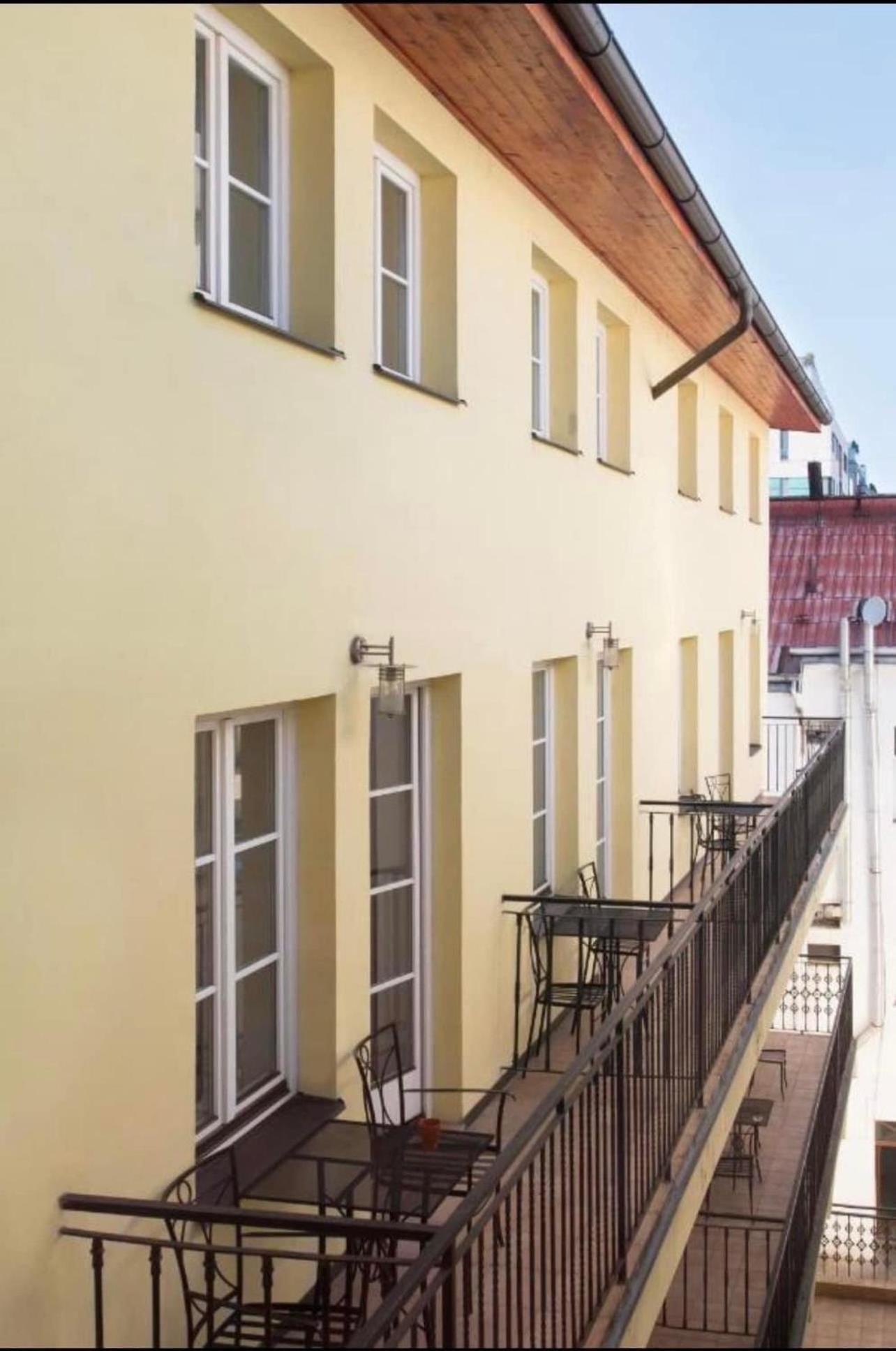 Hotel Karlin Prag Exteriör bild